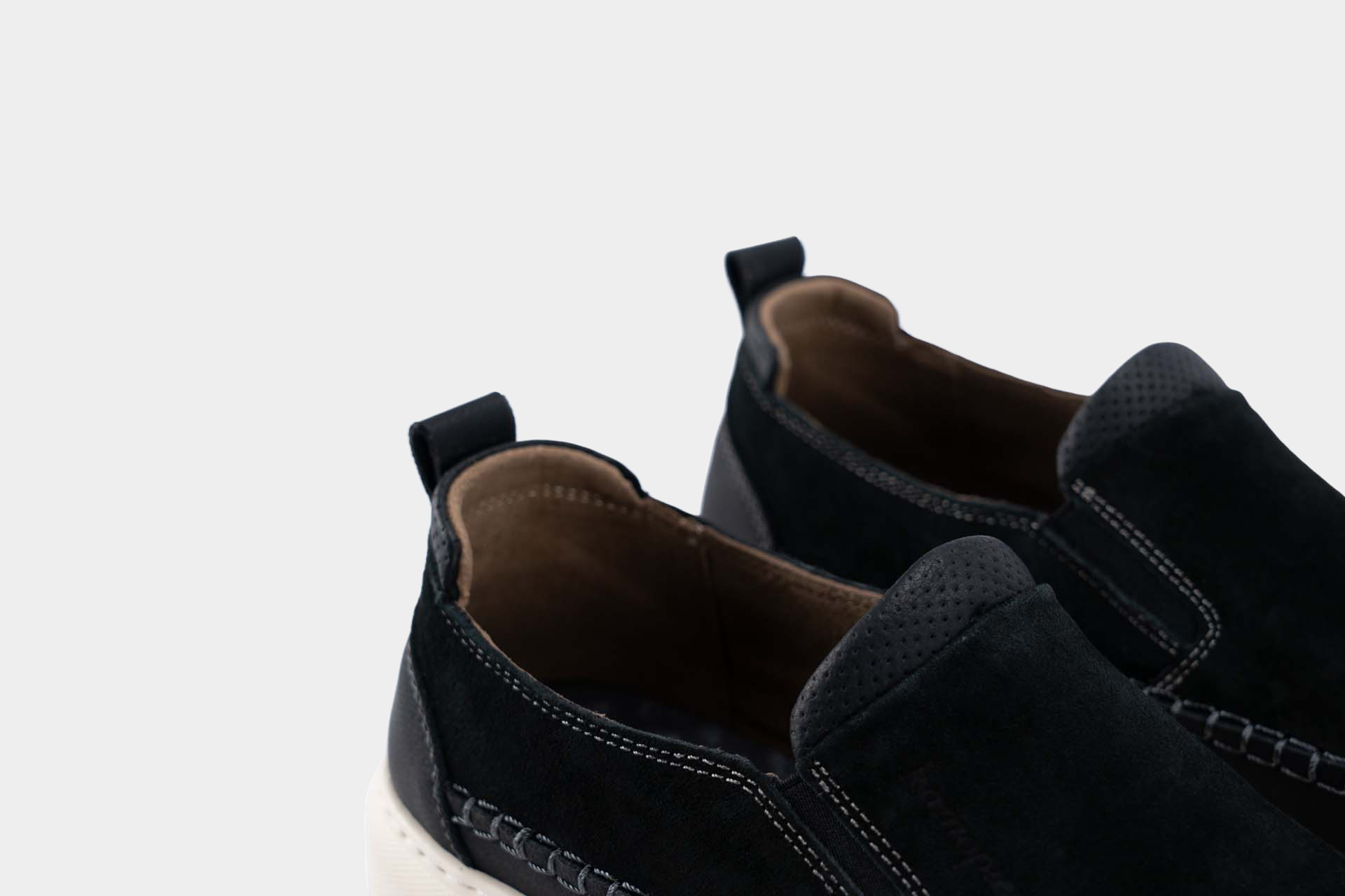 CITY WALKER Suede casual shoes