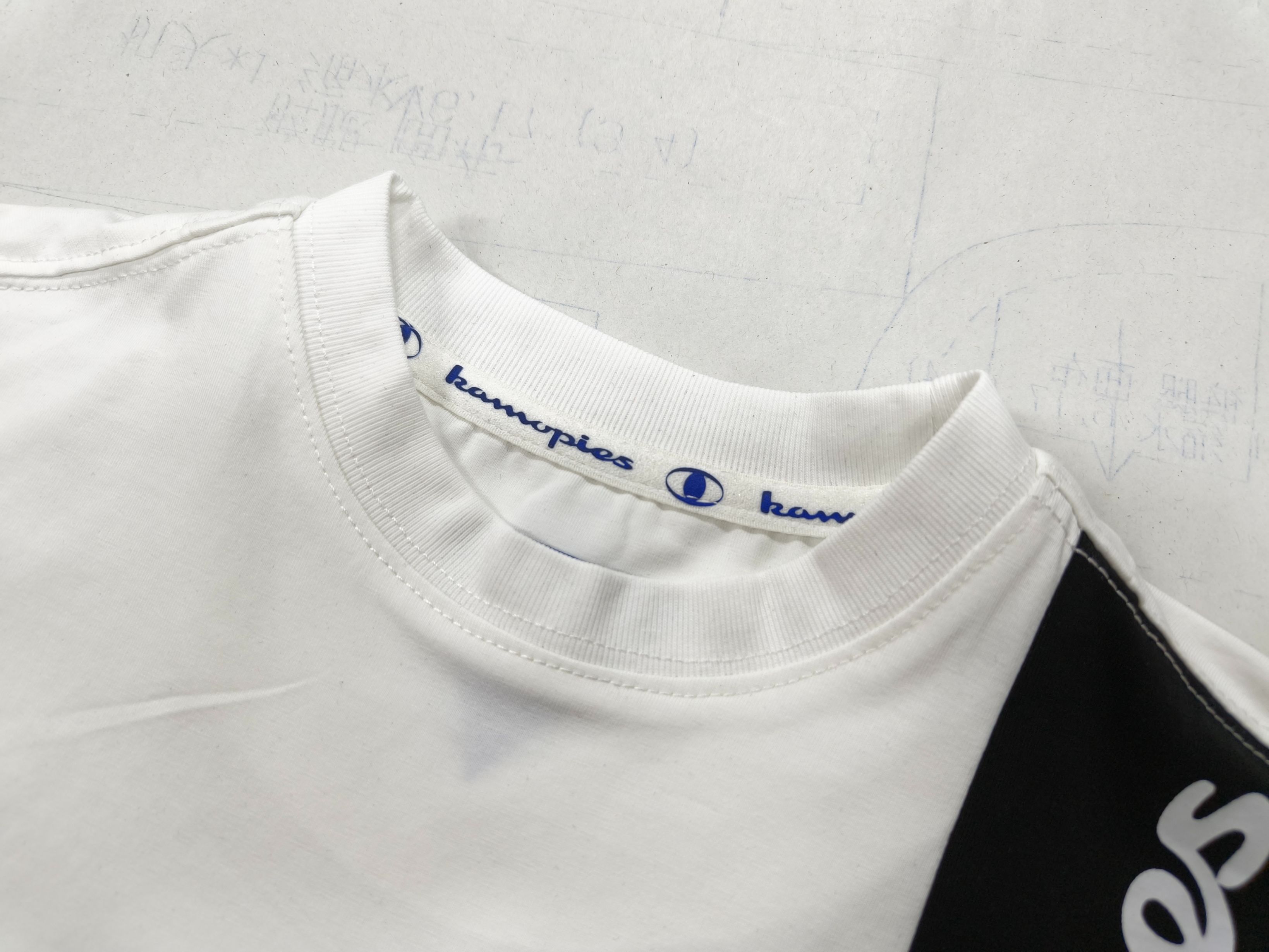 SIZE: L; 颜色: 绿