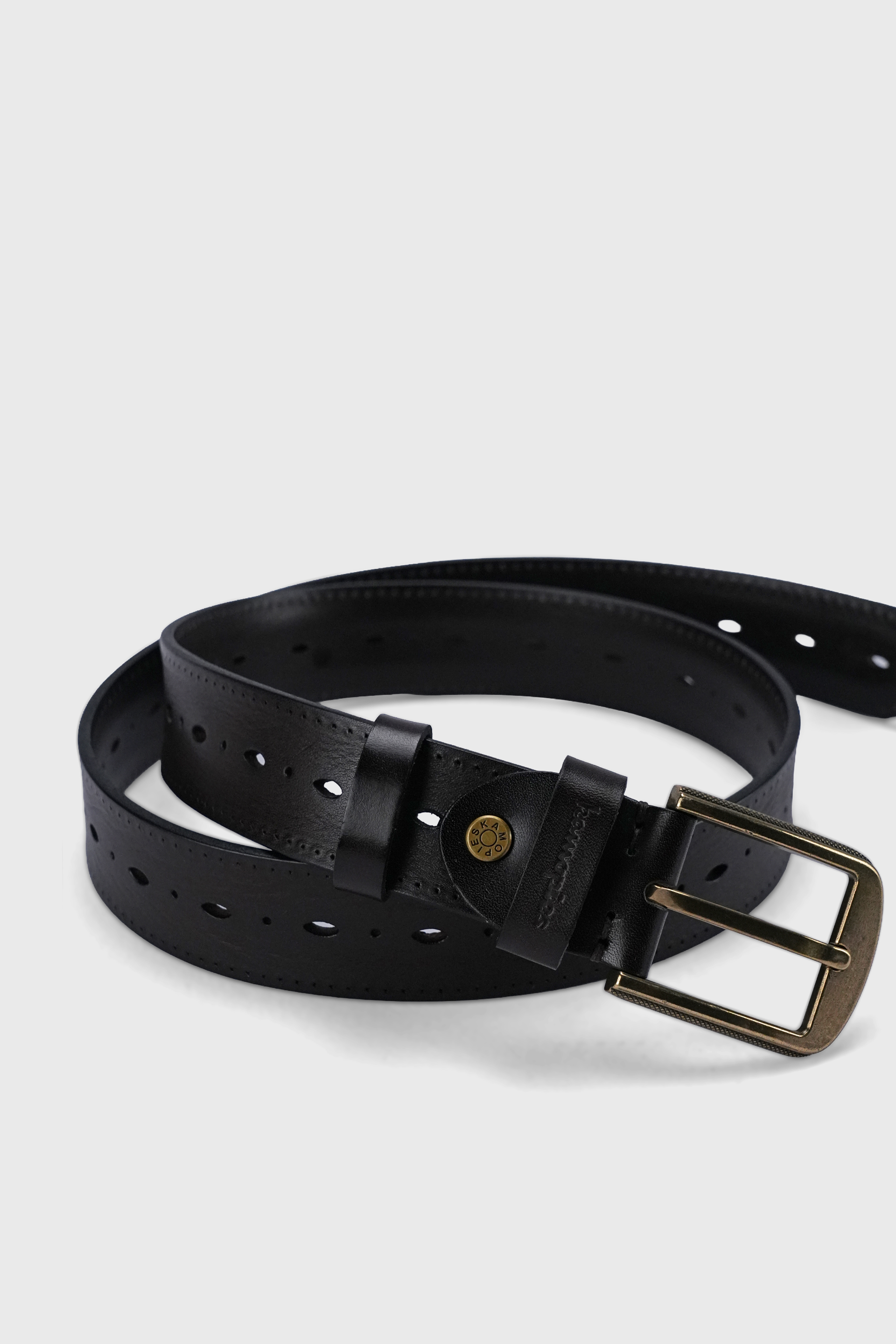  CUTOUT DESIGN LEATHER BELT