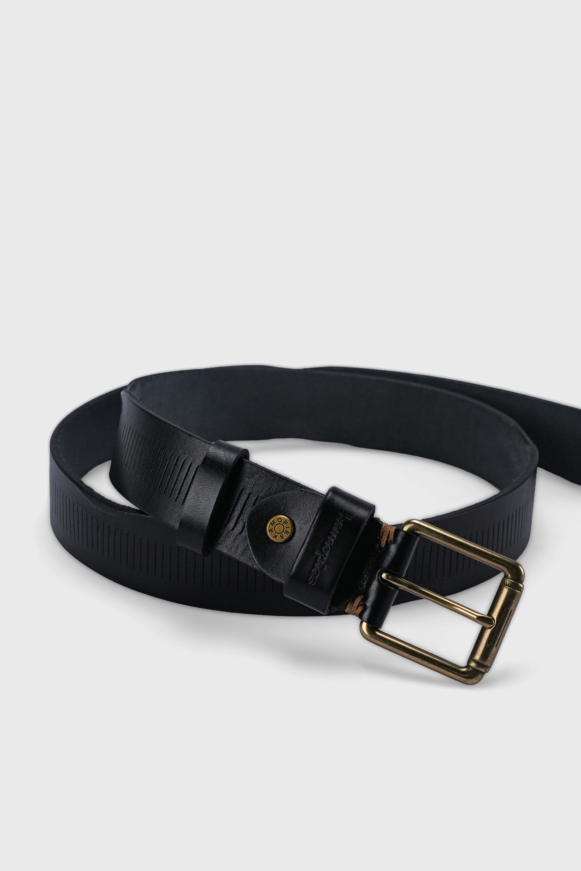 EMBOSSED VINTAGE LEATHER BELT