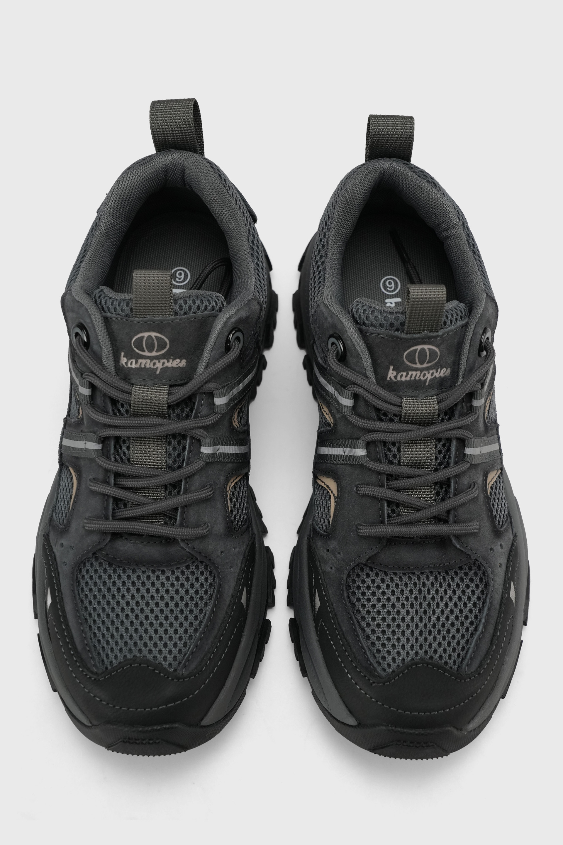 GENUINE LEATHER HIKING SHOES